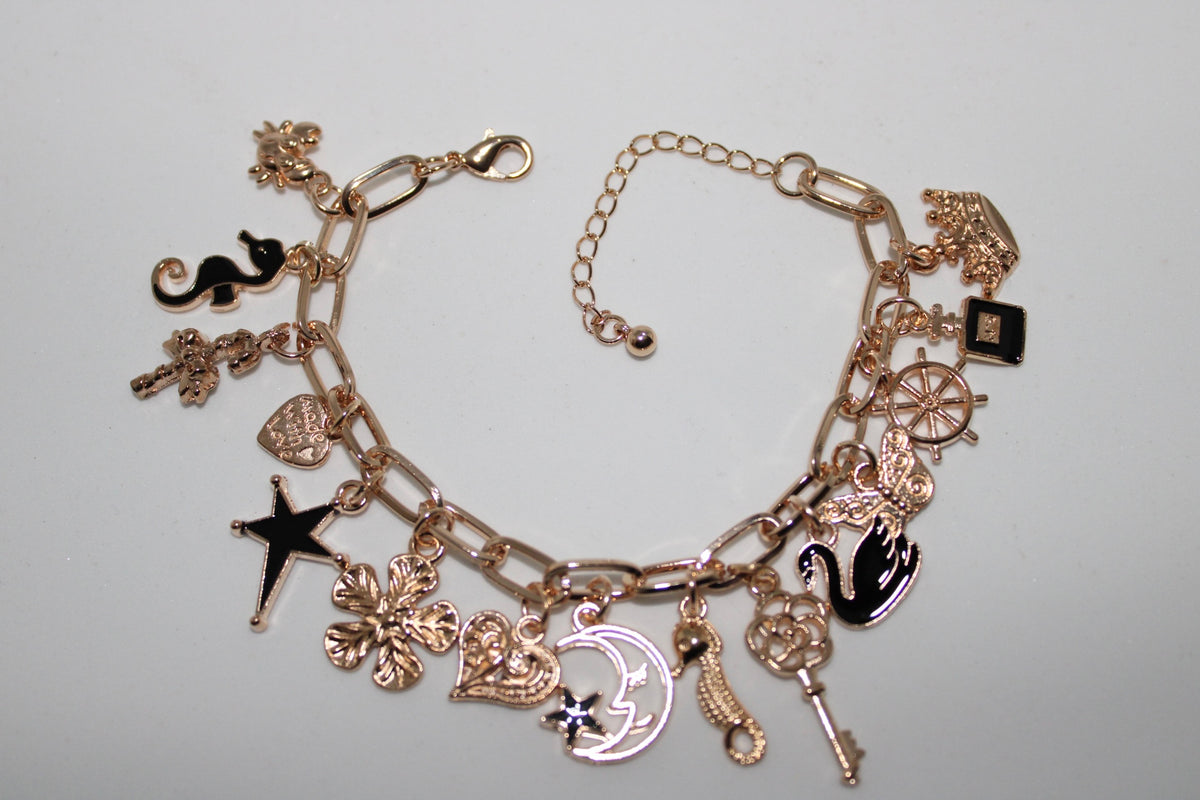 Pretty Little Charms | Freestyle Charm Bracelets