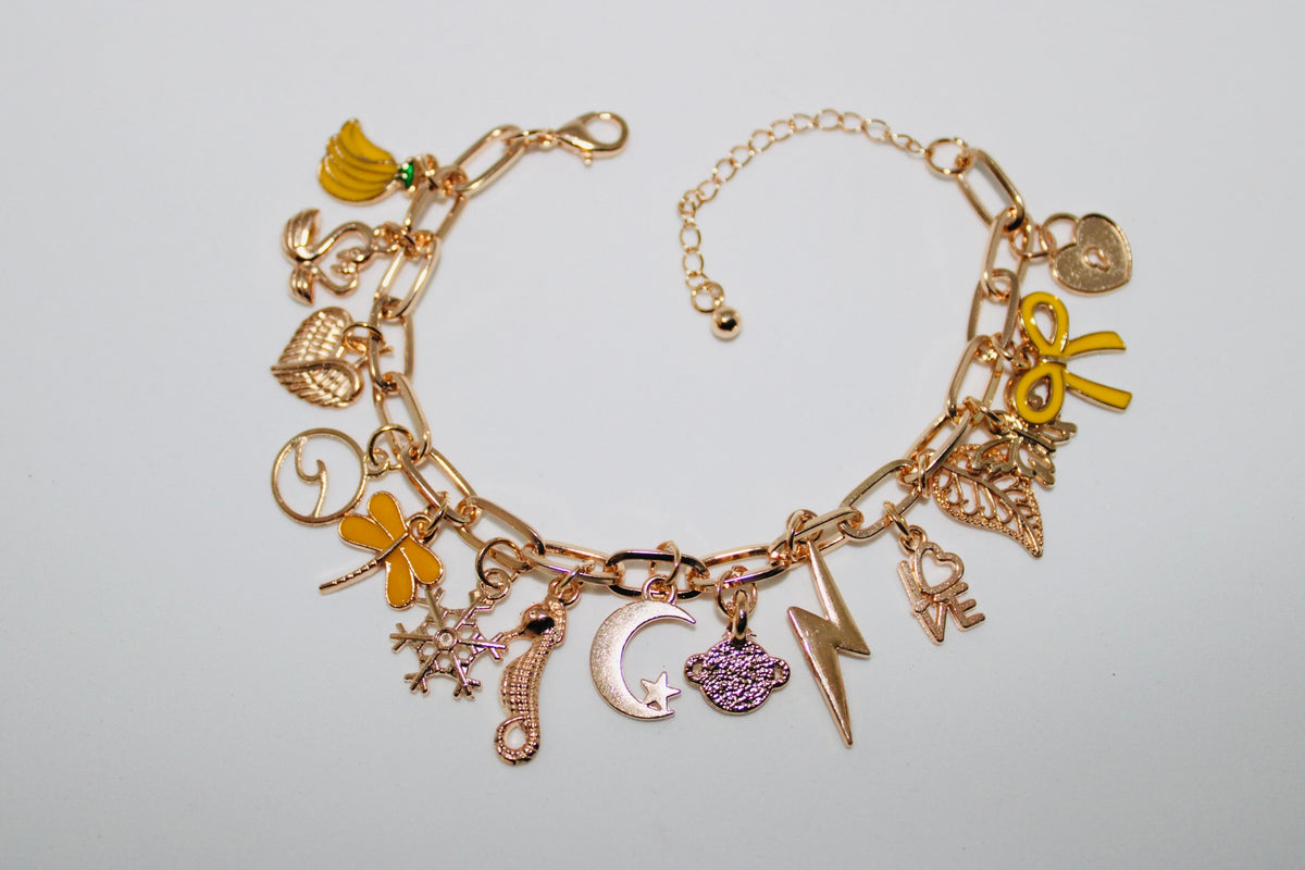 Pretty Little Charms | Freestyle Charm Bracelets