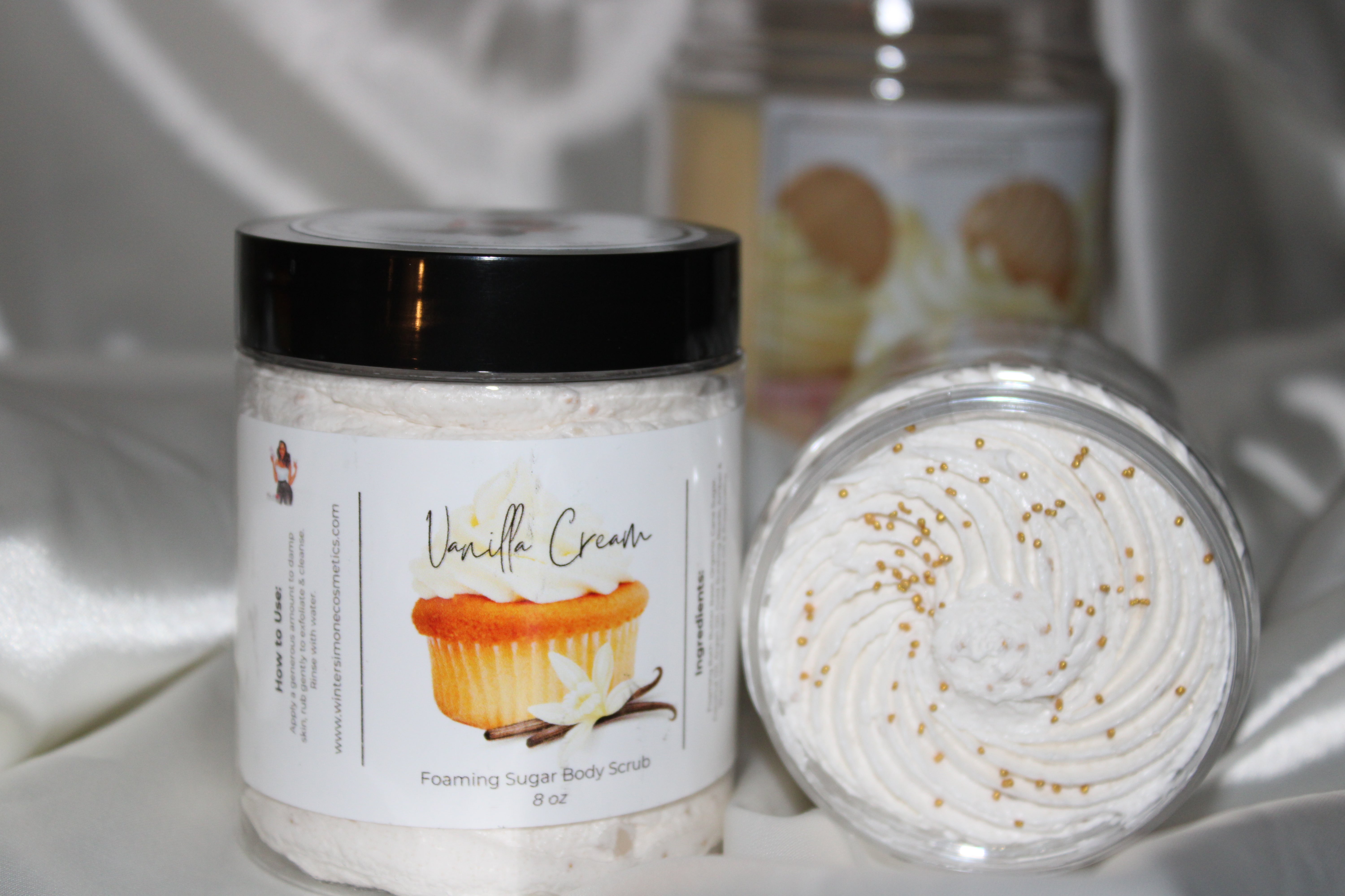 “Vanilla Cream” Foaming Sugar Body Scrub 8 oz